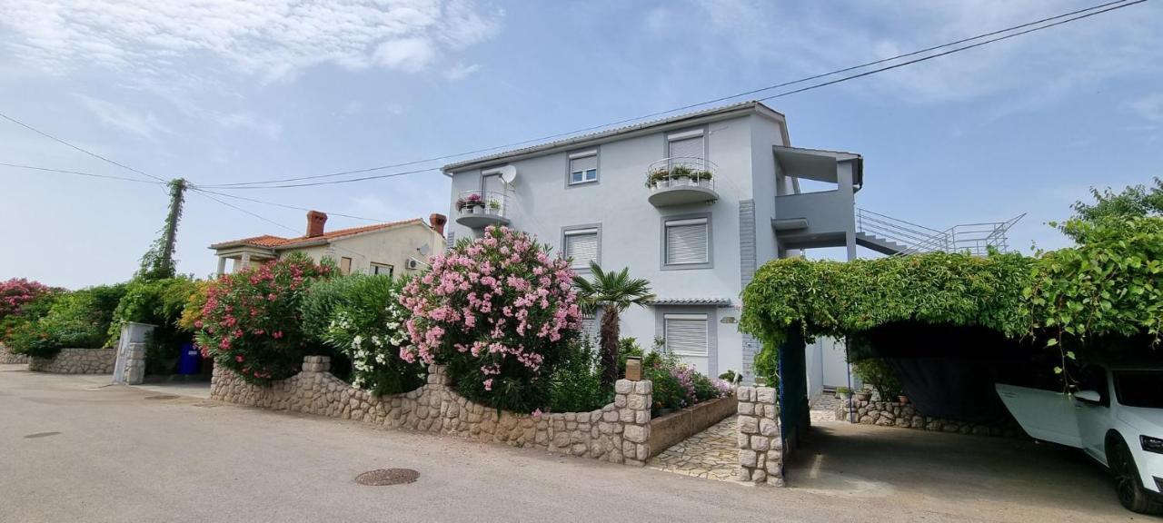 Bella Nina Apartments Šilo Екстериор снимка